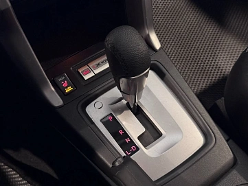 Subaru Forester, 2012г, передний привод, автомат