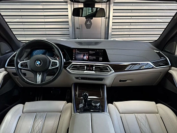BMW X5, 2019г, полный привод, автомат