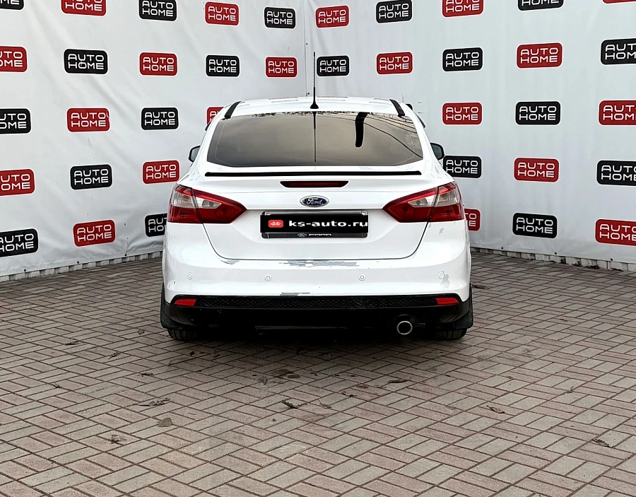 Ford Focus, 2012г., передний привод, робот