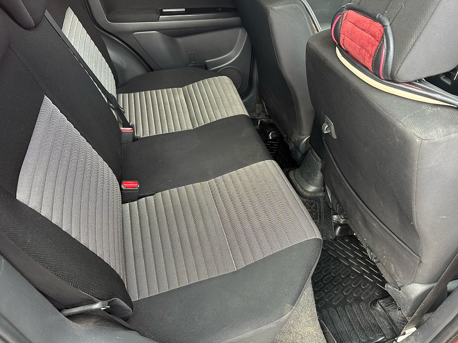 Suzuki SX4, 2010г., передний привод, механика