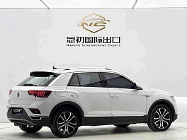 Volkswagen T-Roc, 2021г, передний привод, робот