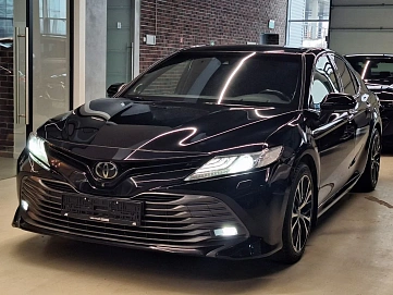 Toyota Camry, 2020г, передний привод, автомат