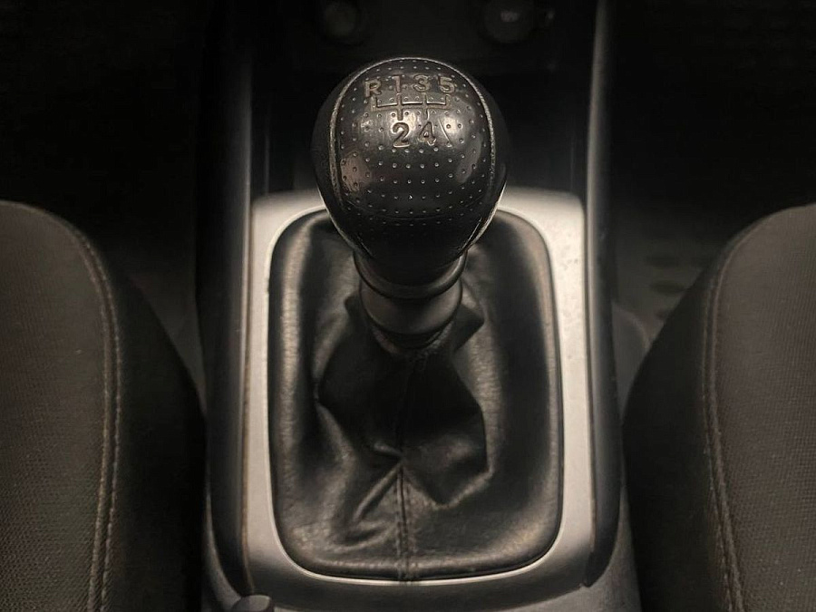 Hyundai , 2010г., передний привод, механика