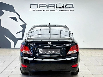 Hyundai Solaris, 2012г., передний привод, автомат