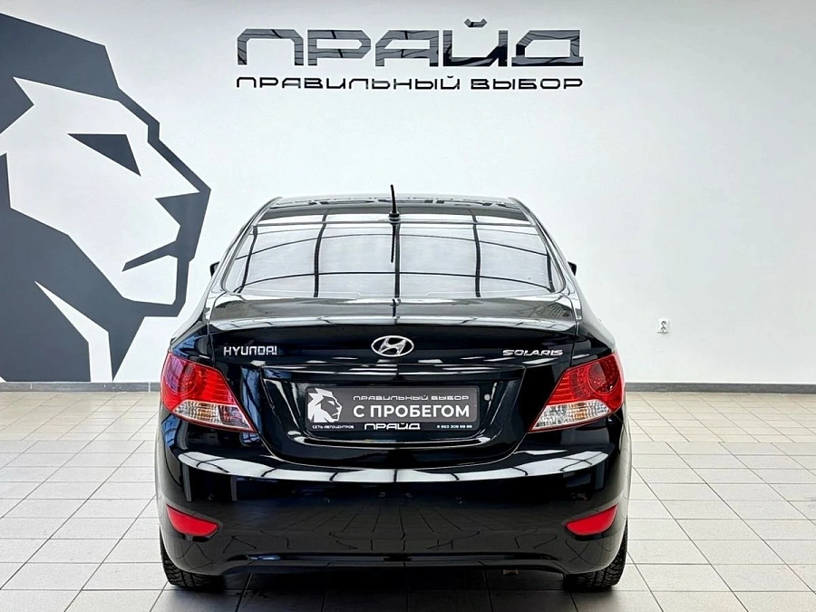 Hyundai Solaris, 2012г., передний привод, автомат
