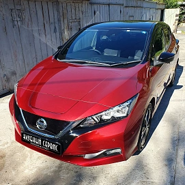 Nissan Leaf, 2018г, передний привод, автомат