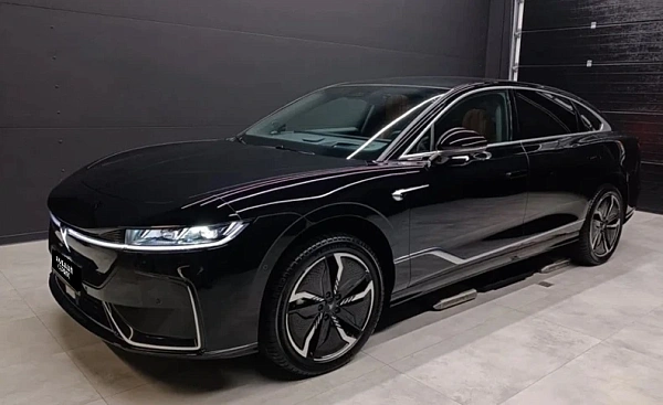 Voyah Passion, 2023г., полный привод, автомат