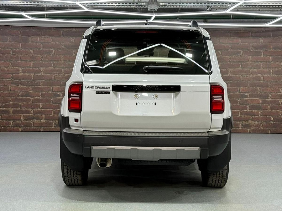 Toyota Land Cruiser Prado, 2024г., полный привод, автомат