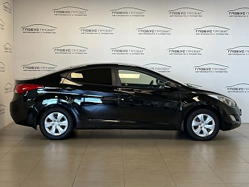 Hyundai Elantra, 2012г, передний привод, механика
