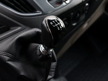 Ford Tourneo Custom, 2017г, передний привод, механика