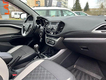 Lada (ВАЗ) Vesta, 2018г, передний привод, механика