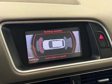 Audi Q5, 2010г, передний привод, автомат