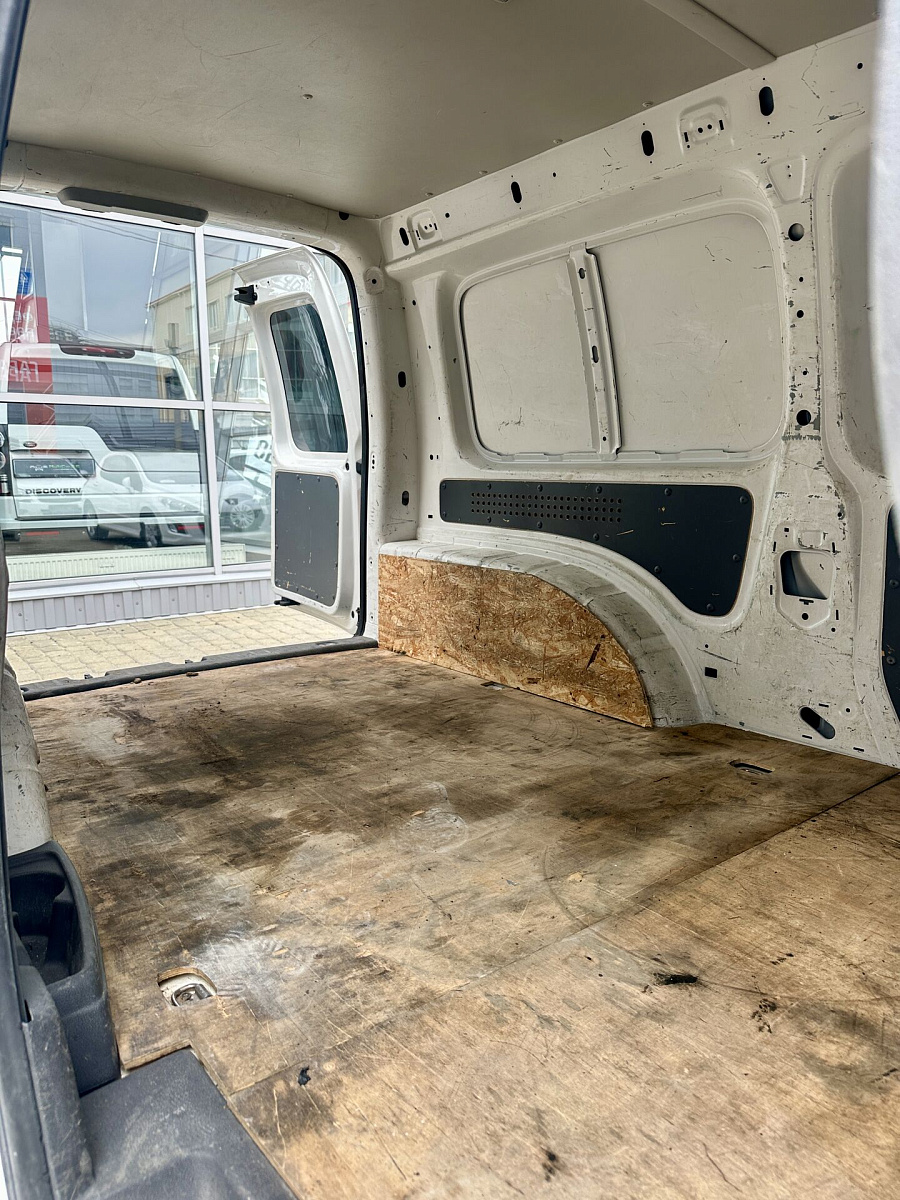 Volkswagen Caddy, 2012г., передний привод, механика