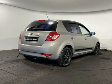 Kia Ceed, 2010г, передний привод, механика