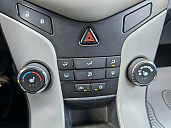 Chevrolet Cruze, 2011г., передний привод, механика