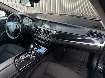 BMW , 2011г., задний привод, автомат