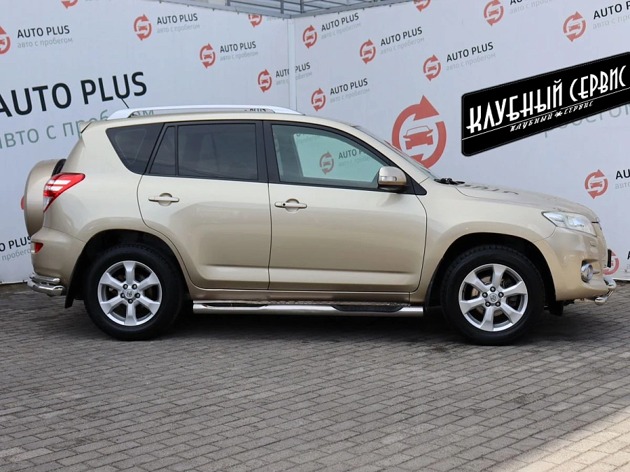 Toyota RAV4, 2010г., полный привод, вариатор