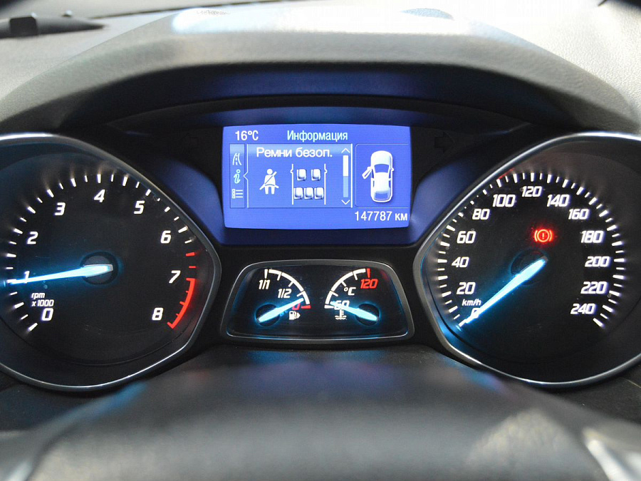 Ford Kuga, 2013г., передний привод, механика