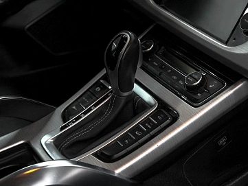 Geely Atlas, 2018г, передний привод, автомат