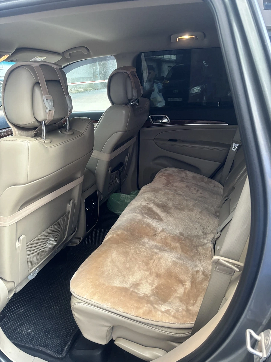 Jeep Grand Cherokee, 2012г., полный привод, автомат