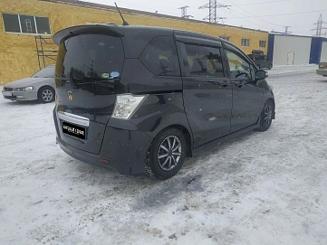 Honda Freed, 2009г, передний привод, вариатор