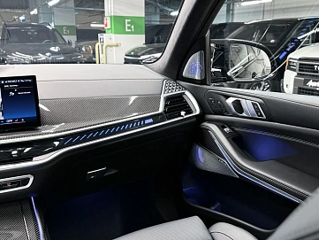 BMW X7, 2024г, полный привод, автомат