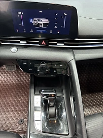 Hyundai Elantra, 2022г, передний привод, вариатор