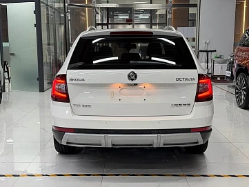 Skoda Octavia, 2017г, передний привод, робот