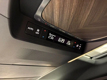 Lexus LM, 2024г, полный привод, вариатор