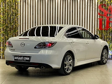Mazda 6, 2011г, передний привод, механика