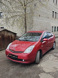 Toyota Prius, 2008г., передний привод, автомат