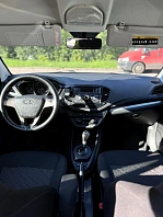 Lada (ВАЗ) Vesta, 2017г, передний привод, робот