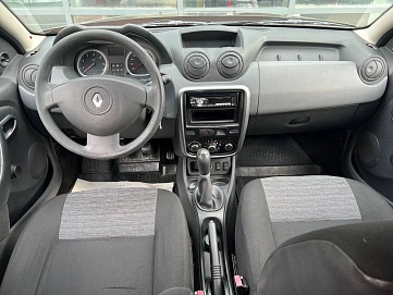 Renault Duster, 2013г., передний привод, механика