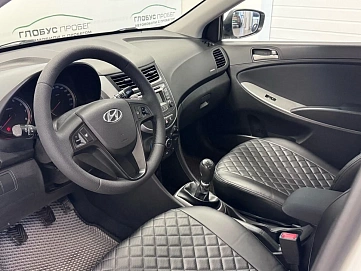 Hyundai Solaris, 2015г, передний привод, механика