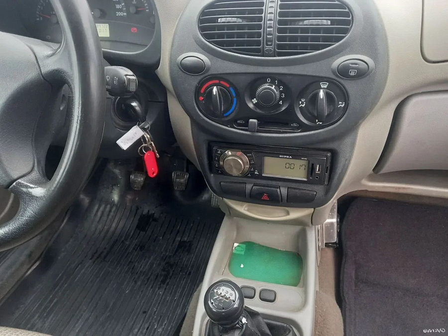 Lada (ВАЗ) Kalina, 2011г., передний привод, механика