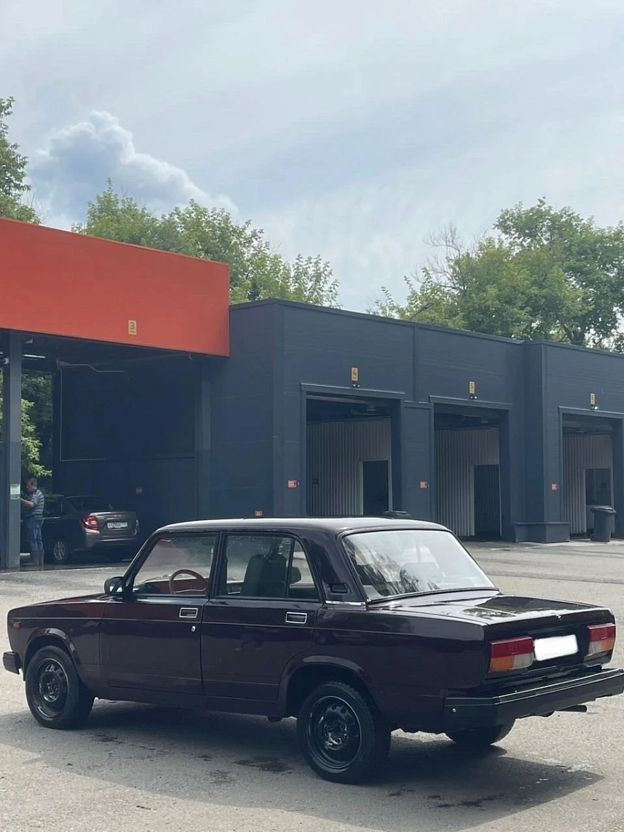 Lada (ВАЗ) 2107, 2008г., задний привод, механика