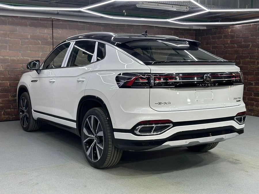 Volkswagen Tayron, 2024г., полный привод, робот