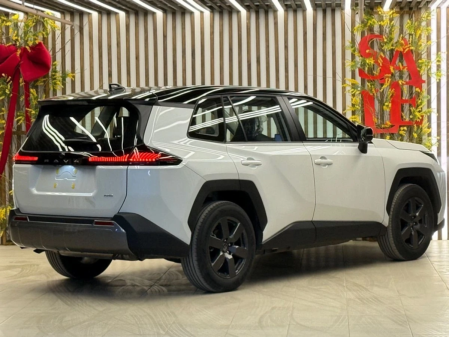 Toyota RAV4, 2026г., полный привод, вариатор