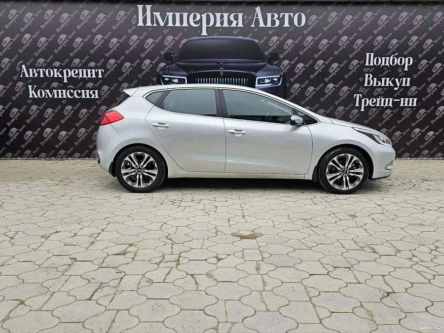 Kia Ceed, 2014г., передний привод, автомат