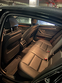 BMW 5 серии, 2015г, задний привод, автомат