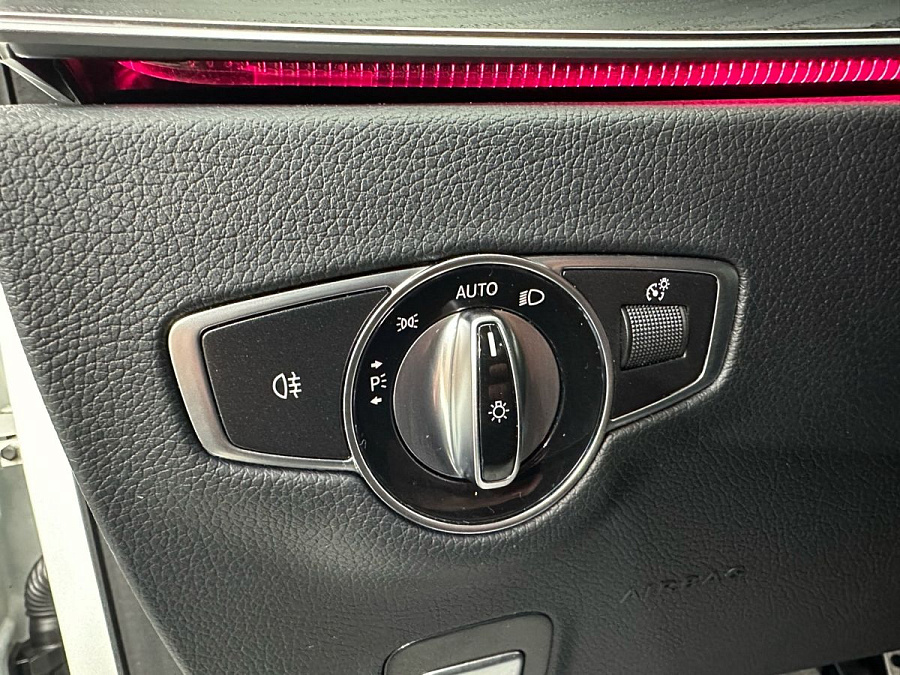 Mercedes-Benz , 2021г., полный привод, автомат