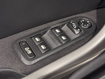 Peugeot 308, 2011г, передний привод, автомат