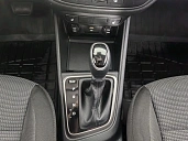 Hyundai Solaris, 2021г., передний привод, автомат