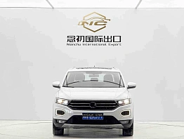 Volkswagen T-Roc, 2021г, передний привод, робот