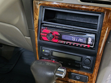 Nissan Sunny, 2003г, передний привод, автомат