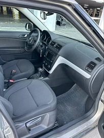 Skoda Yeti, 2011г, передний привод, робот