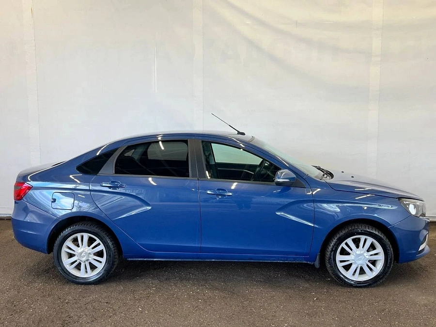 Lada (ВАЗ) Vesta, 2017г., передний привод, механика