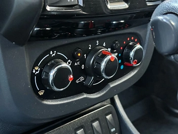 Renault Duster, 2015г, полный привод, автомат