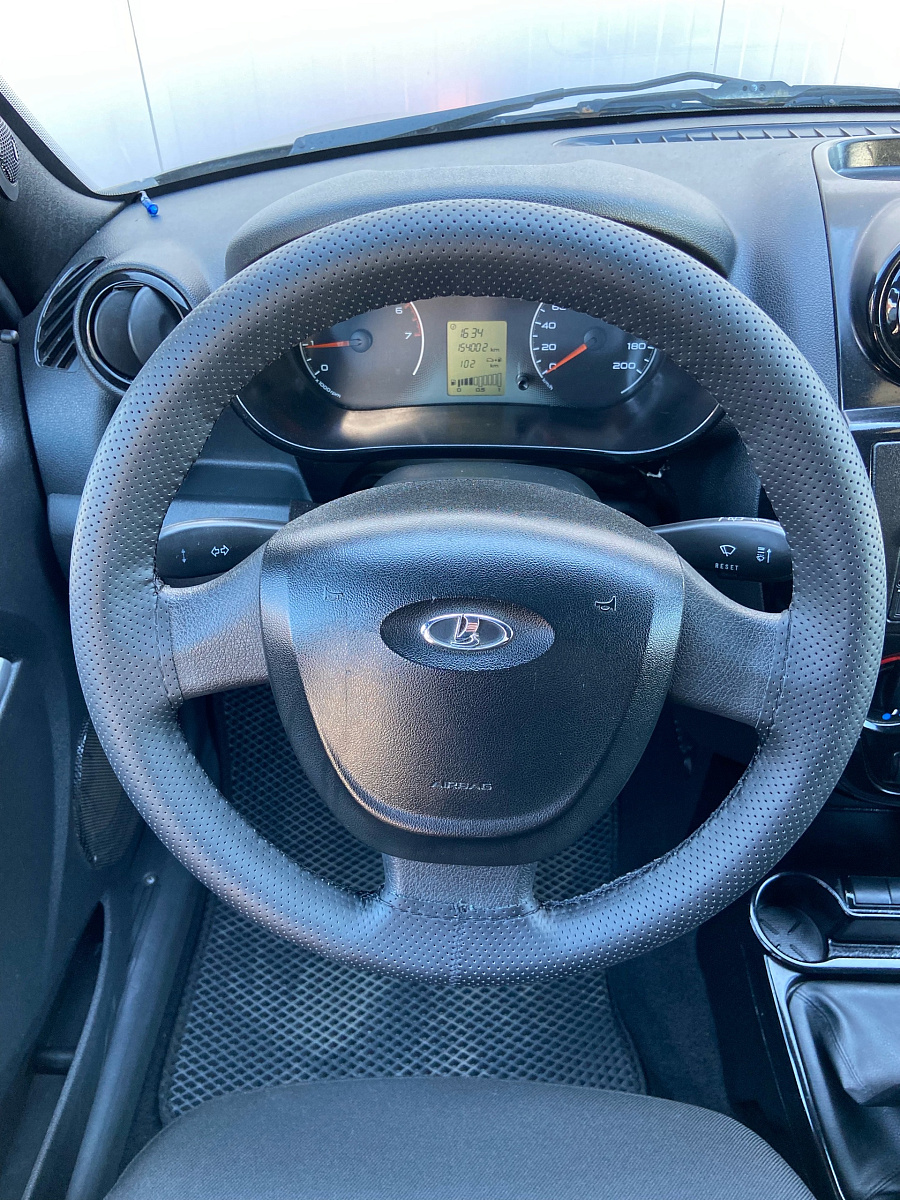 Lada (ВАЗ) Granta, 2018г., передний привод, механика