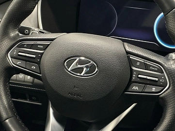 Hyundai Santa Fe, 2021г, полный привод, робот